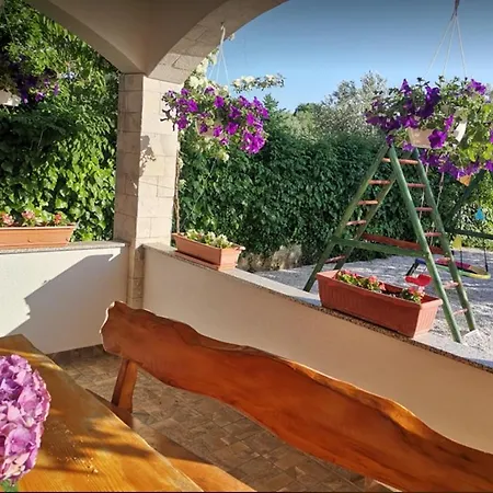 Nadia Апартаменты Pridraga