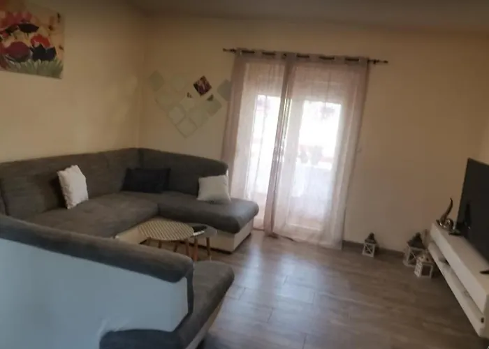 Апартаменты Nadia *