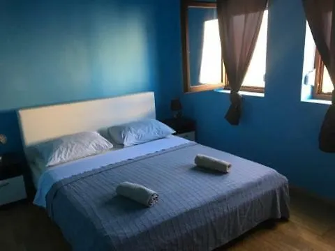 Апартаменты Nadia *